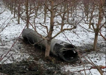В Молдові під час ракетного обстрілу України впала ракета (ФОТО)