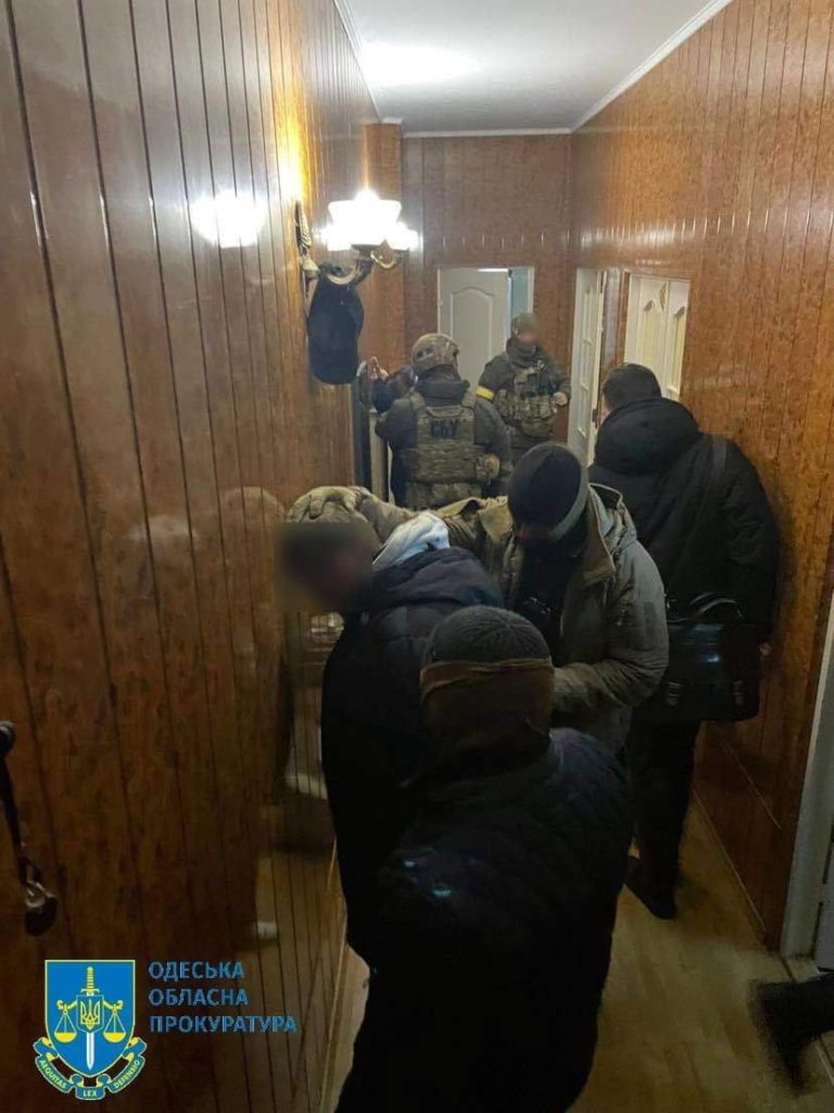 В Одесі викрито подружжя шпигунів з рф, яке розвідувало дані для знищення ракетного озброєння ЗСУ (ФОТО) 7