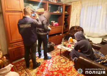 На Миколаївщині викрили 21-річного шахрая на продажу неіснуючих товарів – ошукав 170 громадян на майже 1 млн.грн. (ФОТО)