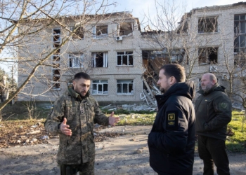 Майже 1,5 місяці, як звільнена Снігурівка на Миколаївщині. Про проблеми і вже зроблене розповіли в Офісі Президента (ФОТО)