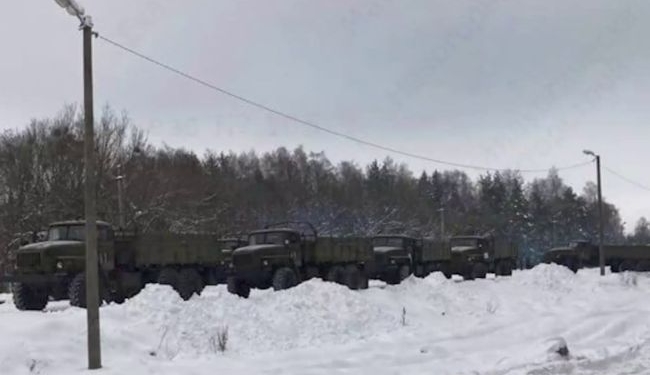 Росія перекинула в Білорусь ще 50 “Уралів” (ВІДЕО)
