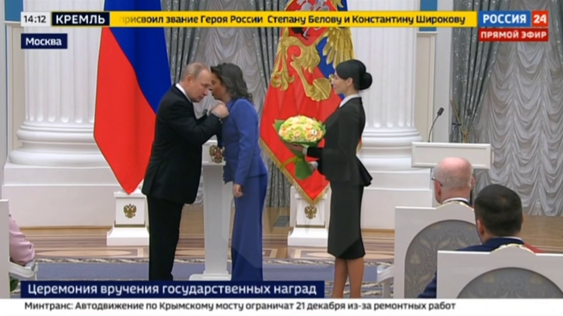 Путін в Кремлі нагародив пропагандистів – Симоньян йому подякувала за “замочених людожерів” (ФОТО, ВІДЕО)