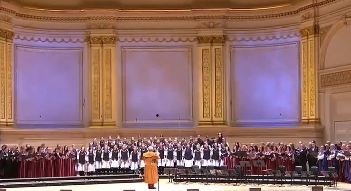 Через 100 років український “Щедрик” знову прозвучав у Карнеґі-Хол у Нью-Йорку (ВІДЕО)