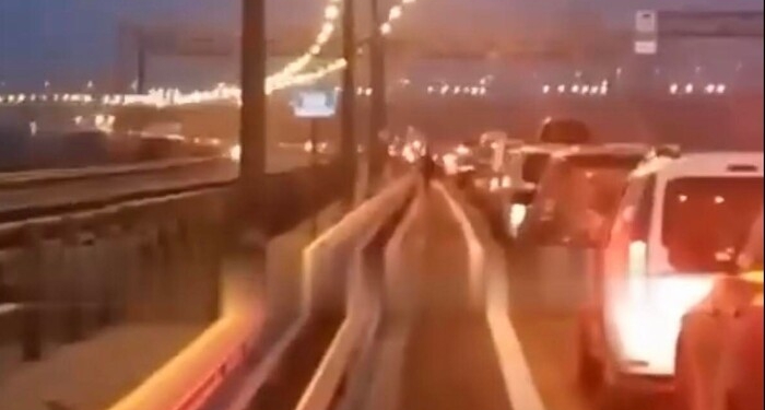 Вночі в Криму було гучно, а зранку на Керченському мосту тісно (ВІДЕО)