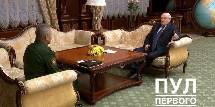 Білоруська і російська армія готуються «як єдина армія сьогодні», – Лукашенко доповів Шойгу￼