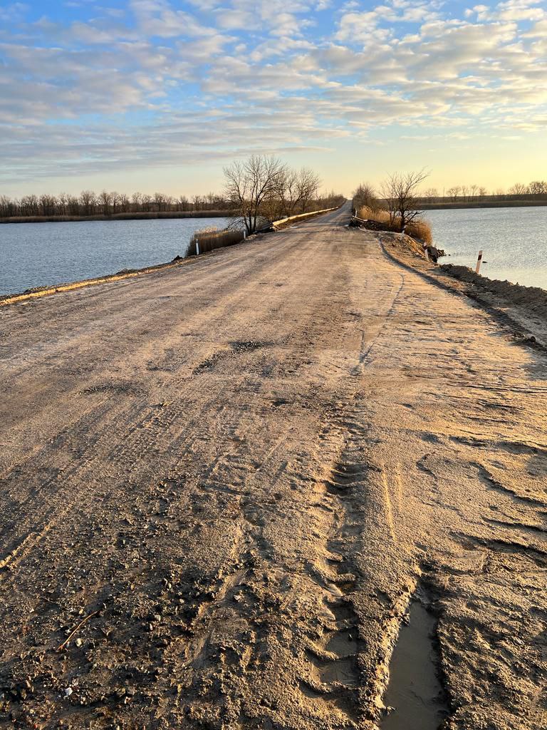 Шлях до Миколаєва стає коротшим: в Снігурівській громаді відновили мостовий перехід через Любинське водосховище на  трасі Т 15-08 (ФОТО) 17