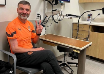 Захисника Маріуполя Михайла Діанова прооперували в США (ФОТО)