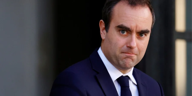 Сьогодні в Києві з офіційним візитом міністр оборони Франції