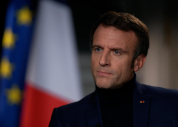 Макрон – про контакти з Путіним і “вбивчу” політику США для Європи