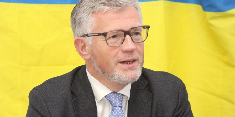 Україна отримає ще 3 системи ППО Iris-T – експосол в Німеччині Мельник розповів детективну історію