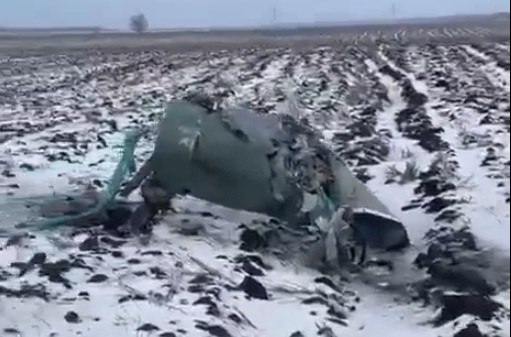 Не всі ракети долетіли до України – 2 впали у Волгоградській області (ВІДЕО)