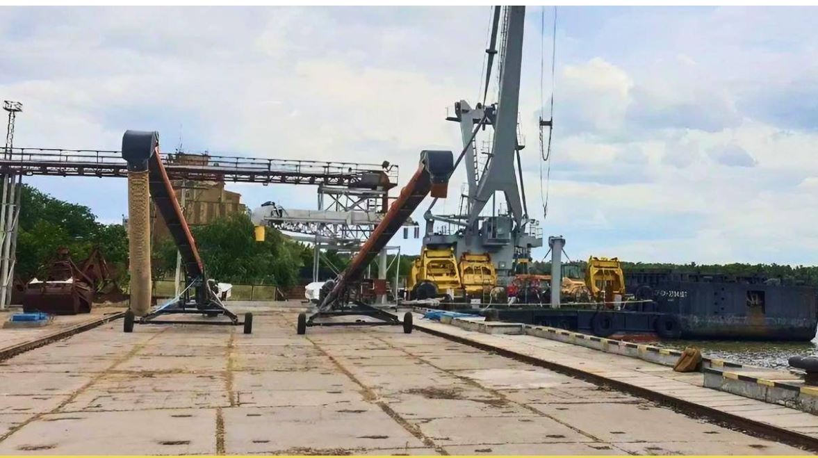 Україна вперше продає один із портів