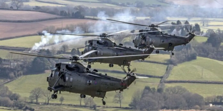 Британія передасть Україні вертольоти “Sea King” – 10 екіпажів вже готові (ВІДЕО)