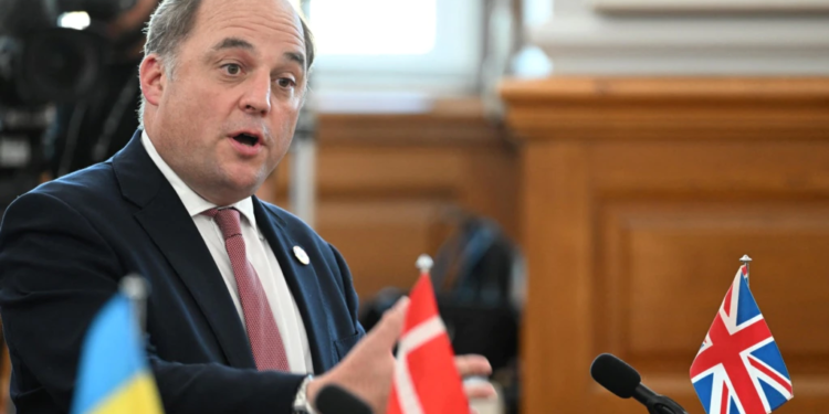 Британський міністр оборони не виключає постачання Україні крилатих ракет Storm Shadow