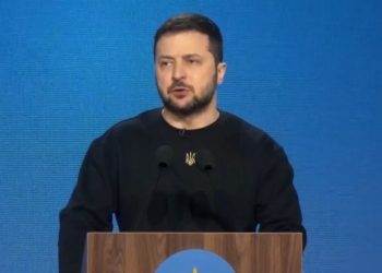 Припали історичним пилом. Зеленський вважає неефективною діяльність Червоного Хреста (ВІДЕО)