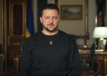 “Проїхав сьогодні Словʼянськ, Краматорськ, Дружківку, Костянтинівку…”, – звернення Зеленського в кінці 300-го дня війни (ВІДЕО)