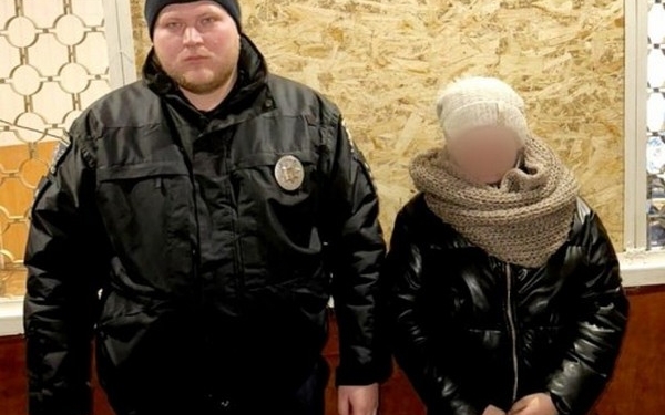 Завдяки небайдужому миколаївцю поліцейські повернули до Березнегуватого зниклу дівчину