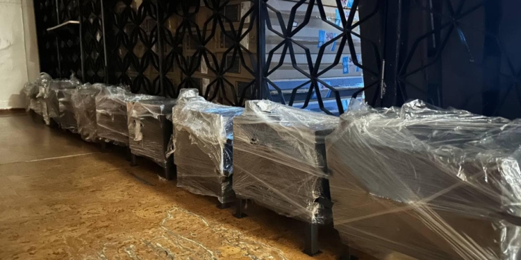 Для дитбудинків сімейного типу в Миколаєві надійшли «буржуйки» (ФОТО)