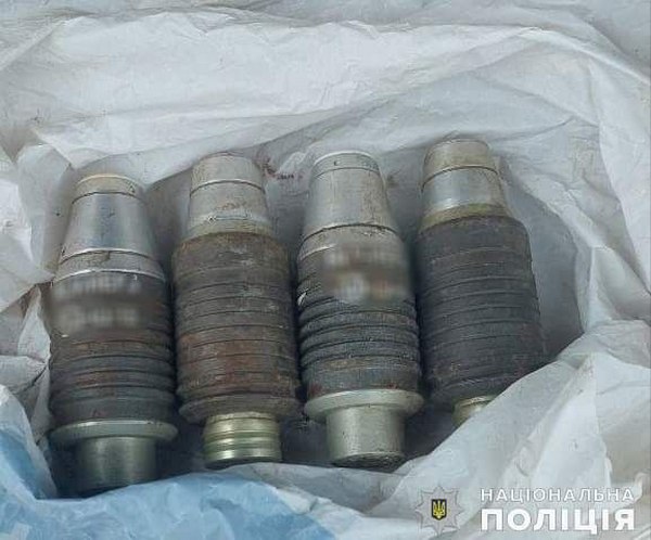 Поблизу села Луч на Миколаївщині чоловік знайшов 4 гранати до під ствольного гранатомета