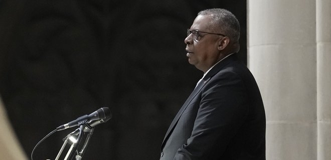 «Зараз не час пригальмовувати. На нас дивиться український народ. І історія дивиться на нас»:  стартував восьмий «Рамштайн»