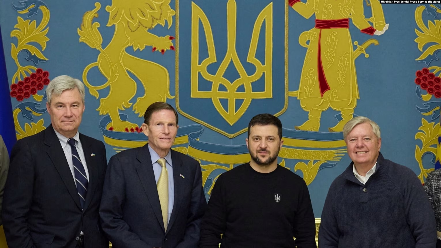 Американські сенатори закликали надати Україні ракетні комплекси ATACMS, а також винищувачі F-16 та МіГ-29