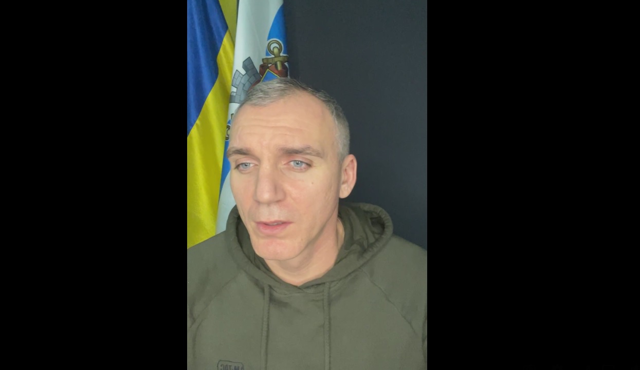 Мер Миколаїв заперечив закриття бібліотек