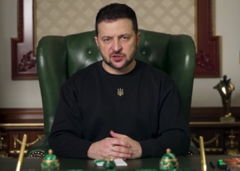 «Росія мобілізує тих, кого хоче кинути вмирати. Ми мобілізуємо цивілізований світ. Заради життя» – звернення Зеленського (ВІДЕО)