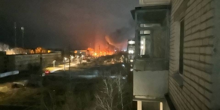 ОНОВЛЕНО. В Бердянську на аеродромі вибухи і пожежа (ФОТО, ВІДЕО)