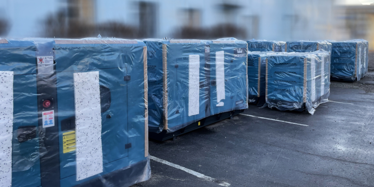 Миколаїв отримав 12 дизель-генераторів (ФОТО)