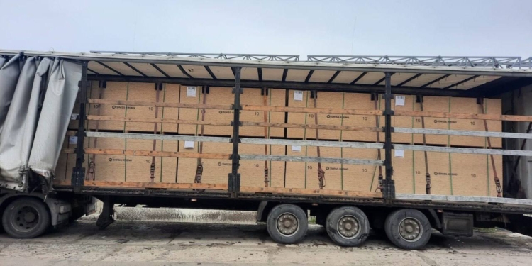 В Очаків передали ще 1110 листів ОСБ (ФОТО)