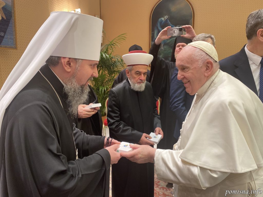 Делегація Всеукраїнської Ради церков і релігійних організацій України зустрілася з Папою Римським Франциском (ФОТО) 5