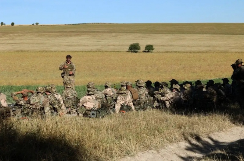 Британія показала нові фото з навчань українських військових (ФОТО) 9