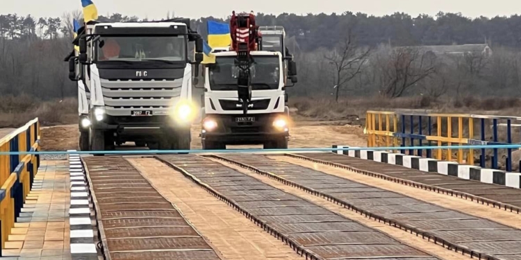 На Снігурівщині побудували міст через Інгулець замість зруйнованого (ФОТО, ВІДЕО)