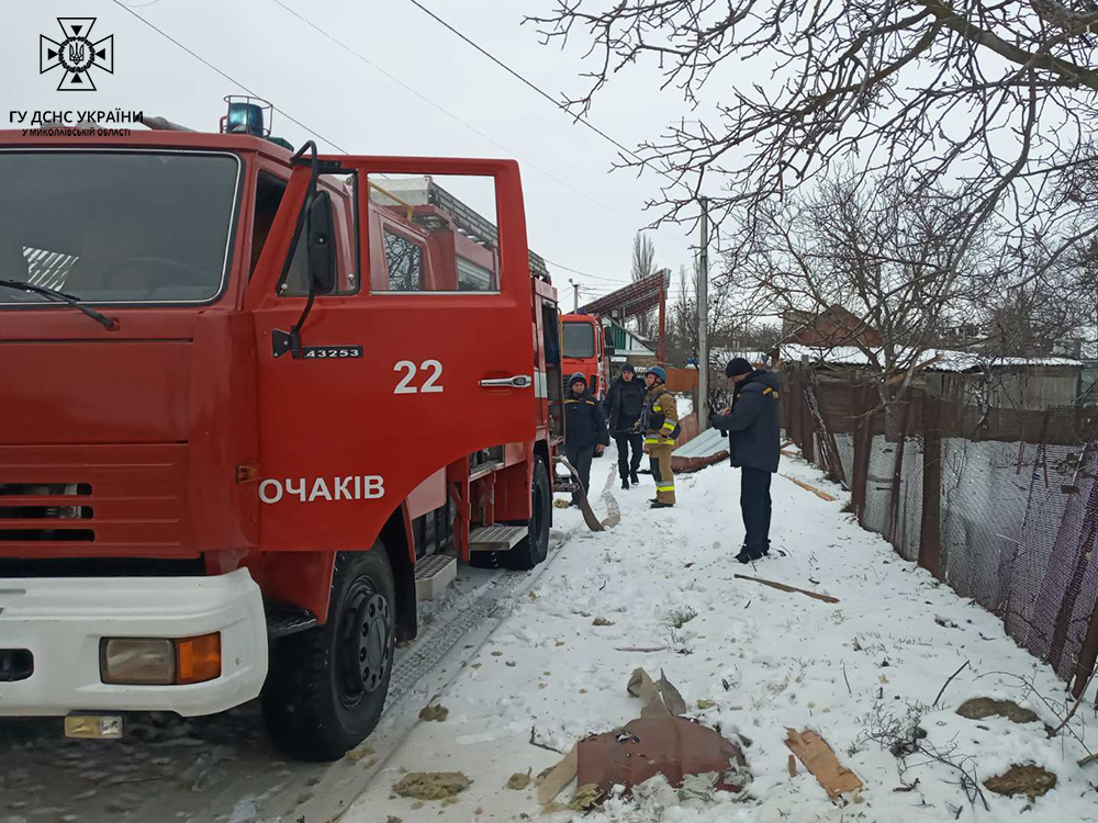 Від обстрілу була пожежа в Очакові, горіло в Миколаєві та в Садах (ФОТО) 37