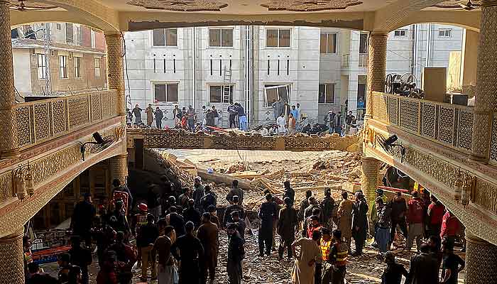 В Пакистані теракт у мечеті - 25 загиблих, багато під завалами (ФОТО, ВІДЕО) 3