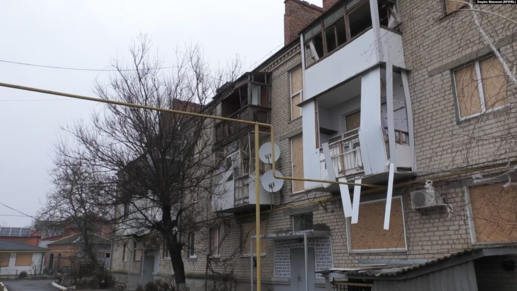 Будинки без дахів. Як виглядає Очаків на Миколаївщині після ракетних атак армії рф (ФОТО) 9