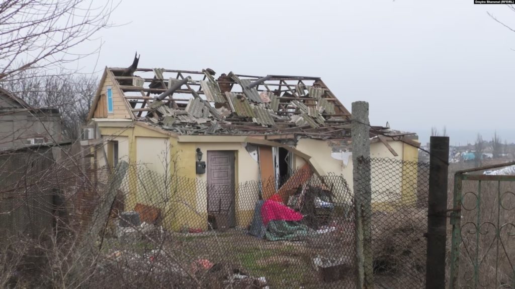 Будинки без дахів. Як виглядає Очаків на Миколаївщині після ракетних атак армії рф (ФОТО) 15