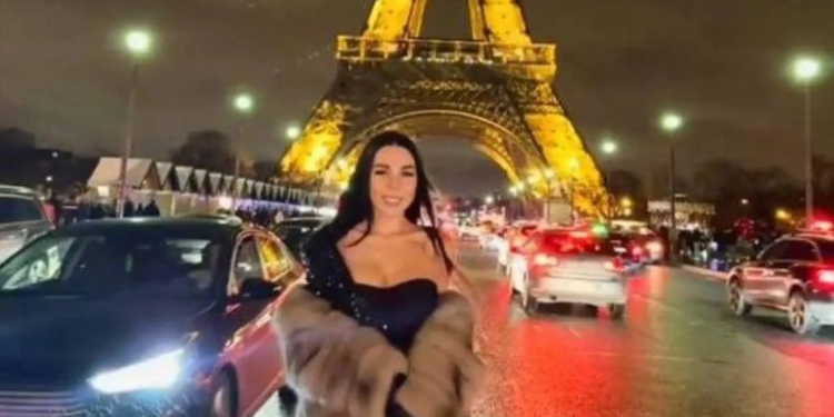 Зашквар. Новорічна подорож в Париж прес-офіцерки прикордонників. Реакція спільноти (ФОТО)