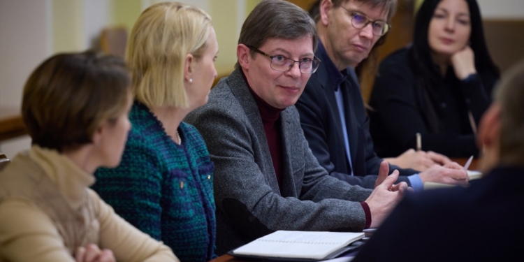 Судова реформа: Україна отримала рекомендації від країн G7 та Євросоюзу