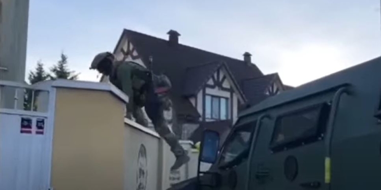 В резиденції Сальдо ДБР провело обшуки (ВІДЕО)