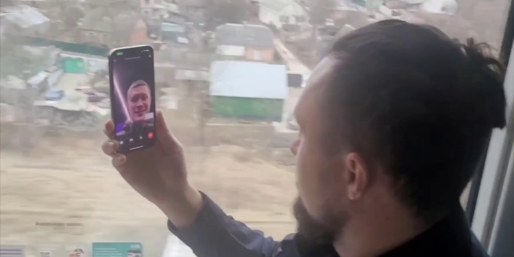 В Україні з’явився перший поїзд з інтернетом. До кінця року обіцяють більше (ВІДЕО)