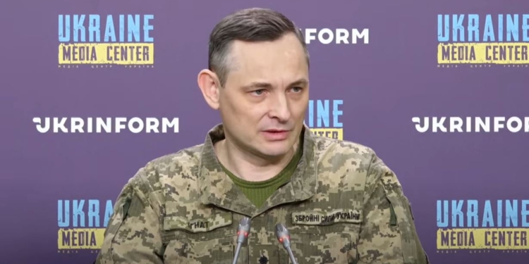 Чекаєм на літаки. В Україні побудують аеродромну мережу для сучасної військової авіації (ВІДЕО)