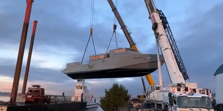 В США спустили на воду катер для ЗСУ – з безпілотником в штаті (ФОТО, ВІДЕО)