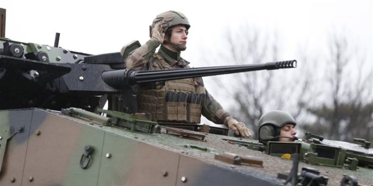 Бригаду США перекидають в Литву і Польщу – це 1275 одиниць техніки