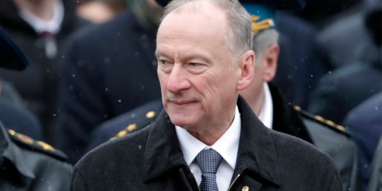 Патрушев заявив, що США вийшли з Афганістану, щоб воювати з РФ в Україні