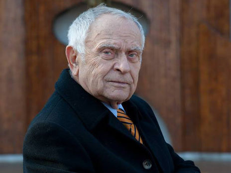 Помер Дмитро Павличко