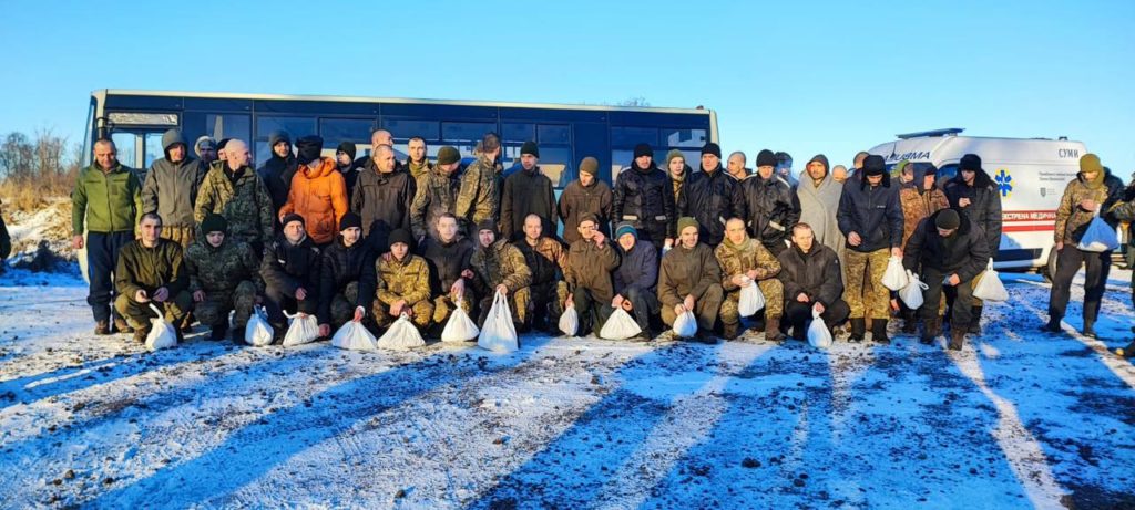 Ще 50 військових полонених Україна повернула додому (ФОТО, ВІДЕО) 3