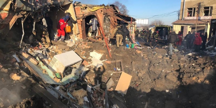 Рашисти обстріляли ринок на Харківщині, 7 поранених, серед них дитина (ФОТО, ВІДЕО)