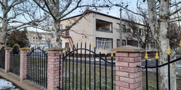 В Очакові багато поранених, частину везуть в Миколаїв, 180 вікон вилетіло (ФОТО)