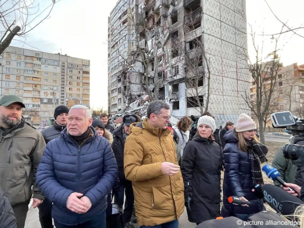 Міністерка іноземних справ Німеччини несподівано відвідала Харків (ФОТО) 2